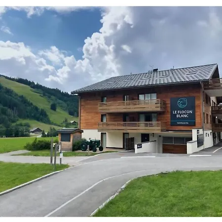 A03 - Mountain View,, Center - Alpin C Apartamento